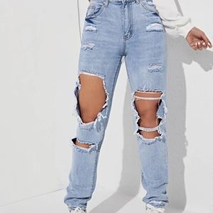 SHEIN NWT Boyfriend Straight Leg Ripped Jeans XXS Size 0